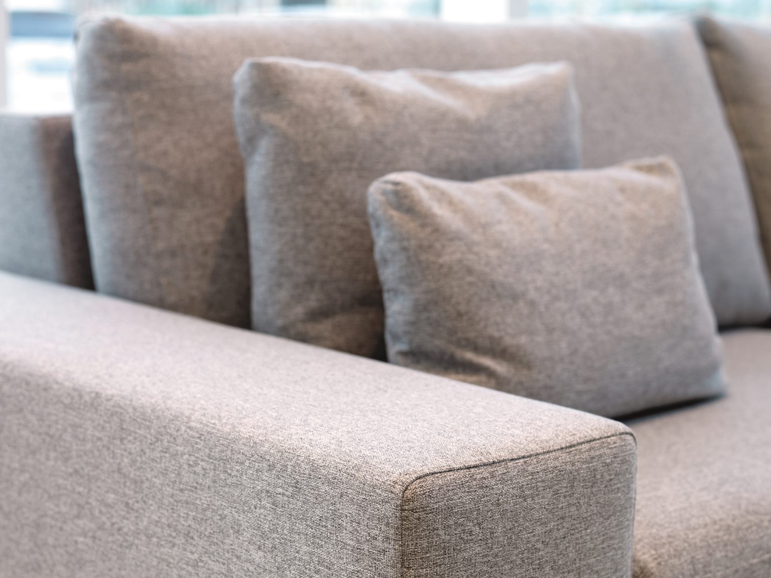 Luxusní pohovka sedačka gamadecor porcelanosa grupo