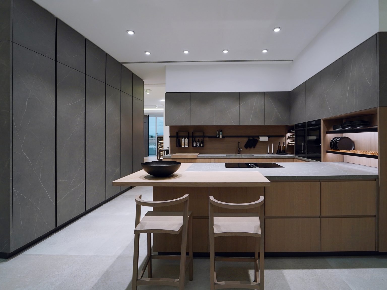 Vzorkovna Porcelanosa Grupo španělsko kuchyně Gamadecor