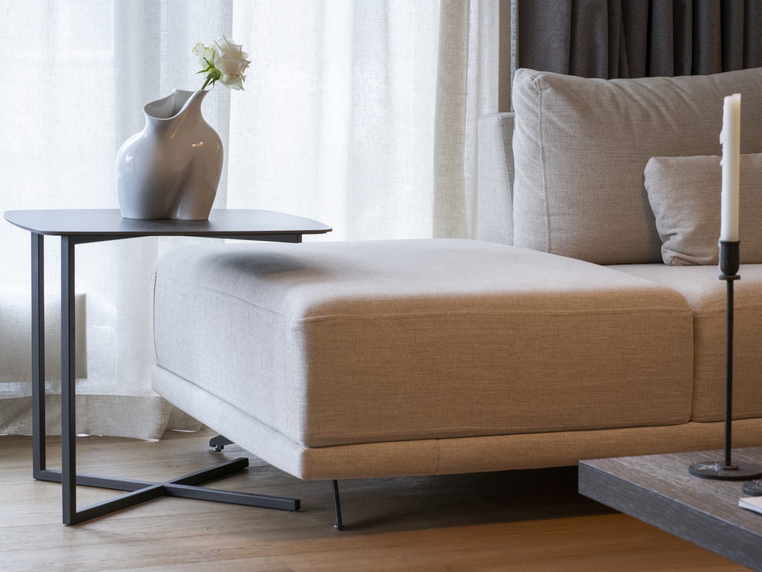 Moderní luxusní sedačka pohovka gamadecor